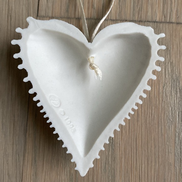 Margaret Furlong Wings of Love Ornament - Picture 4 of 9